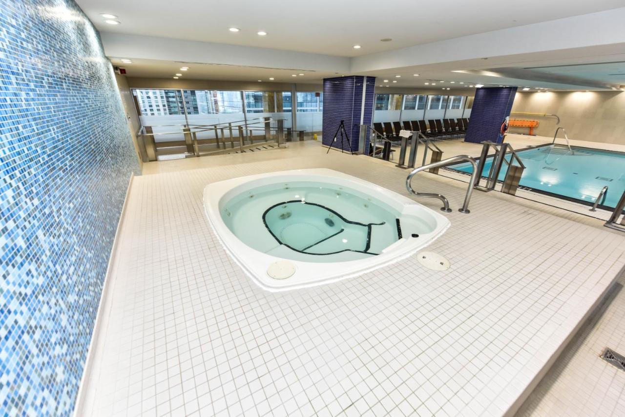 Sarkar Suites - Maple Leaf Square Toronto Eksteriør bilde