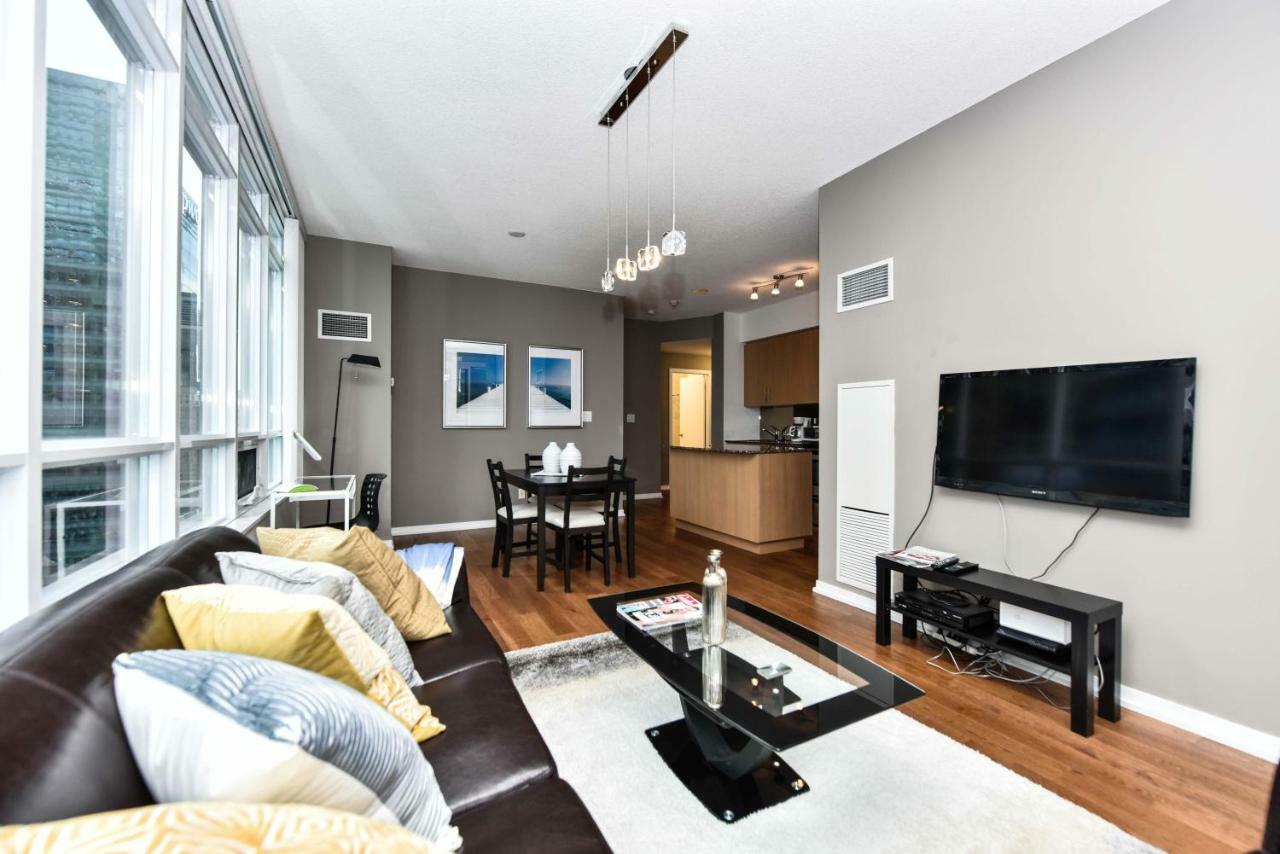 Sarkar Suites - Maple Leaf Square Toronto Eksteriør bilde