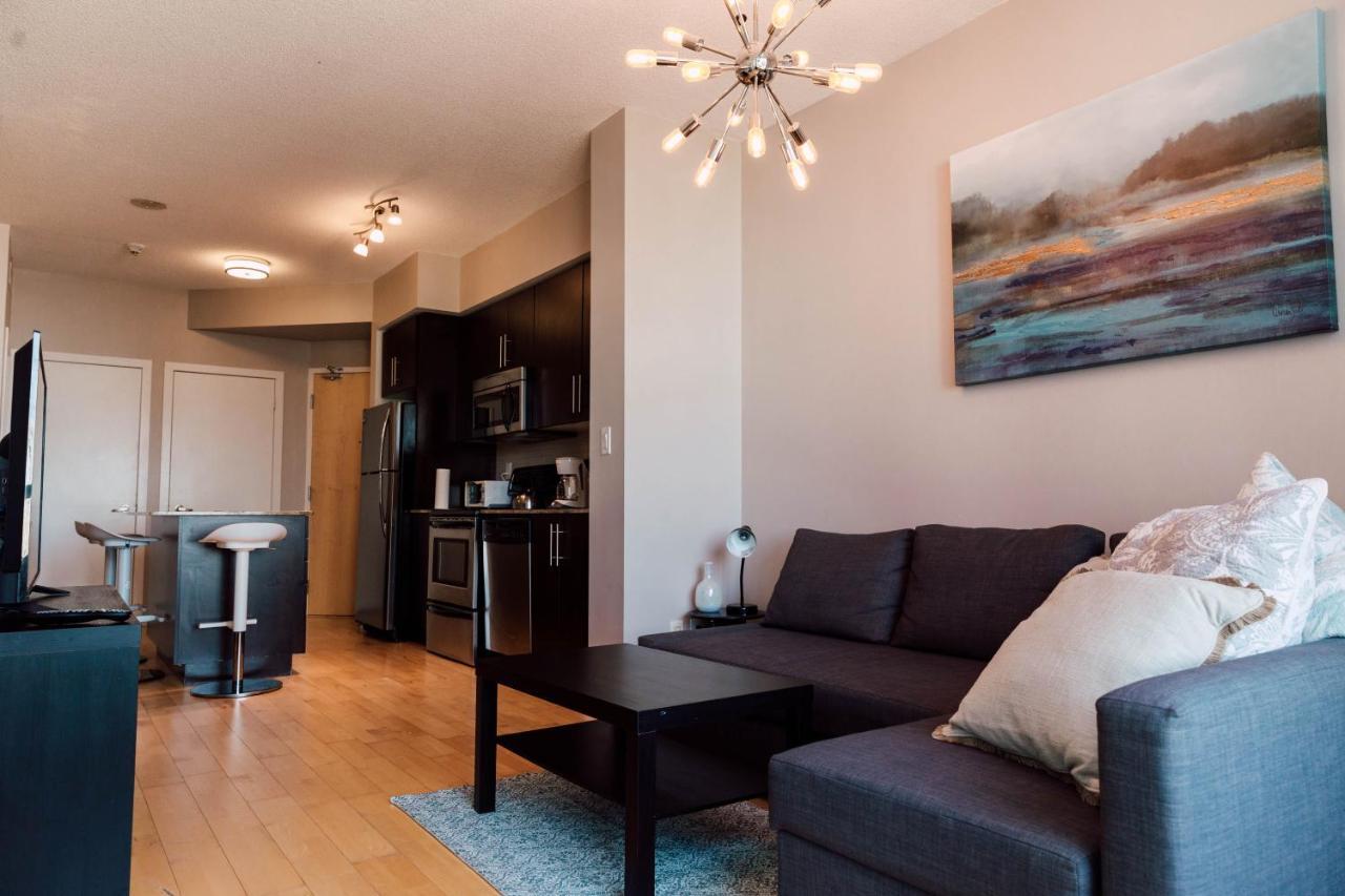 Sarkar Suites - Maple Leaf Square Toronto Eksteriør bilde